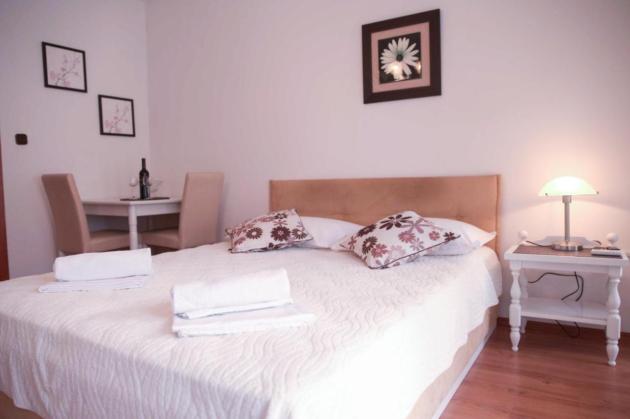 House Bilic Apartment Baska Voda Exterior photo