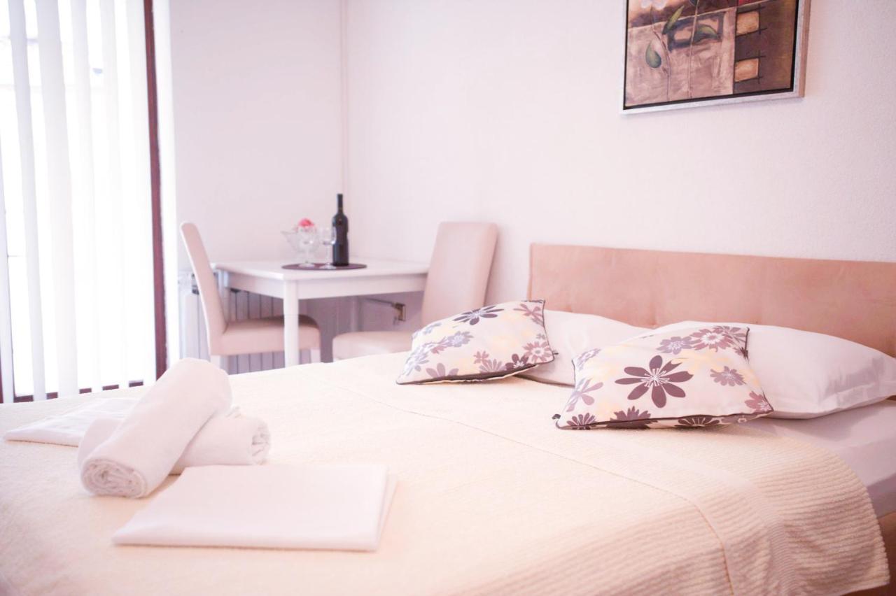 House Bilic Apartment Baska Voda Exterior photo